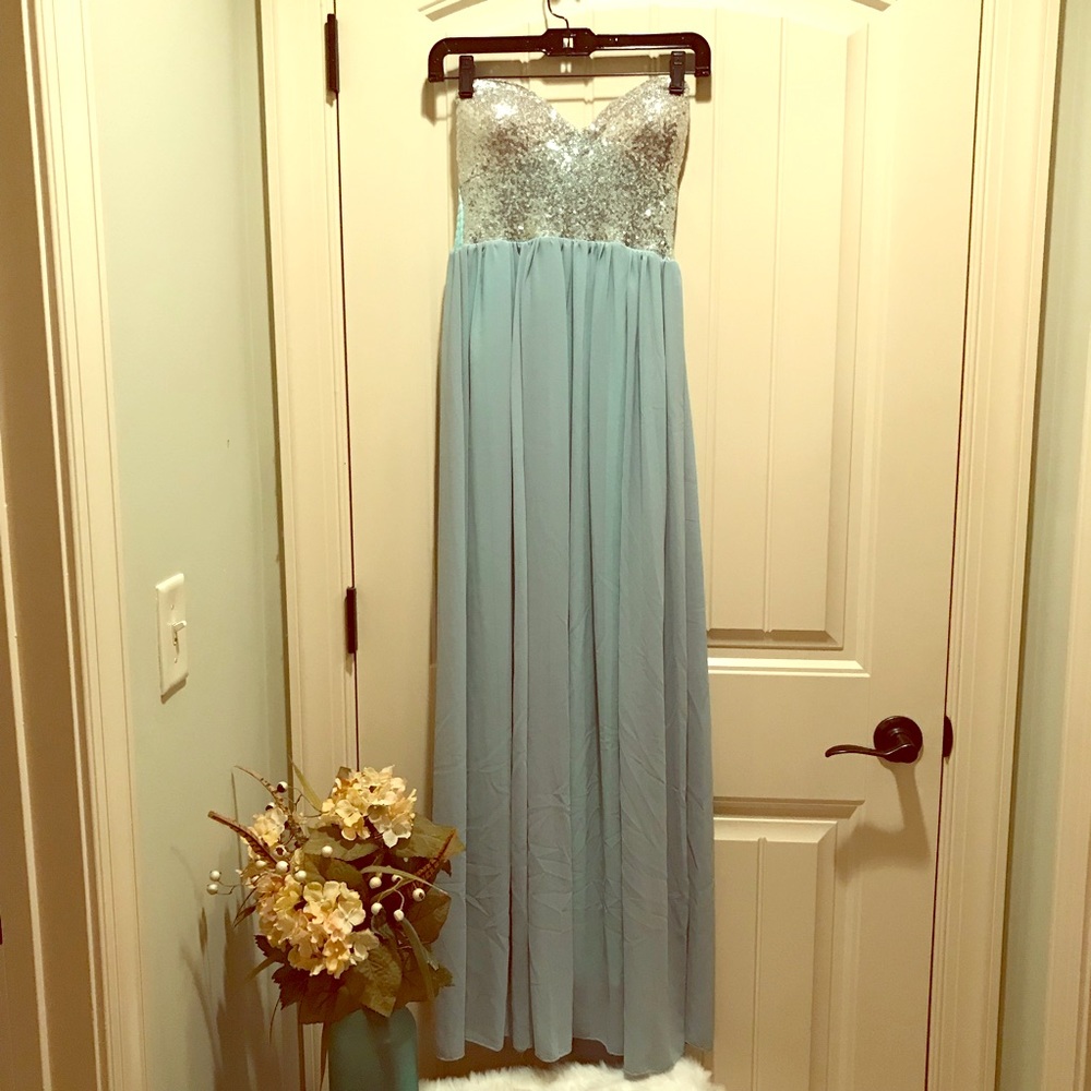 Maxi Sequin Heart-shaped Top detail w flowy skirt